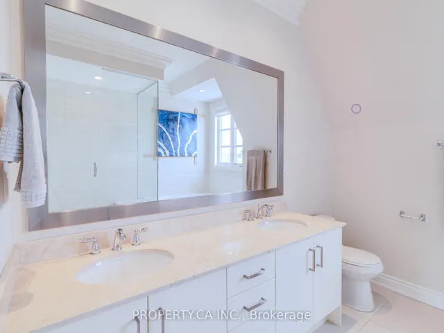 Additional property image - 3883B Bloor St