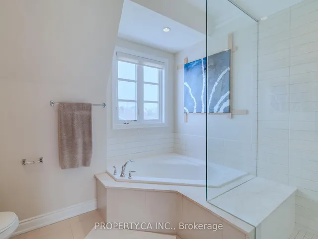 Additional property image - 3883B Bloor St