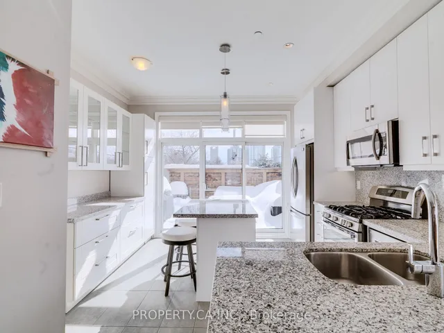 Additional property image - 3883B Bloor St