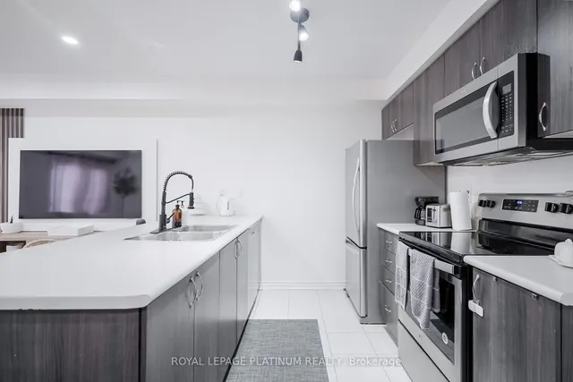 Additional property image - 200 Veterans Dr Unit #36