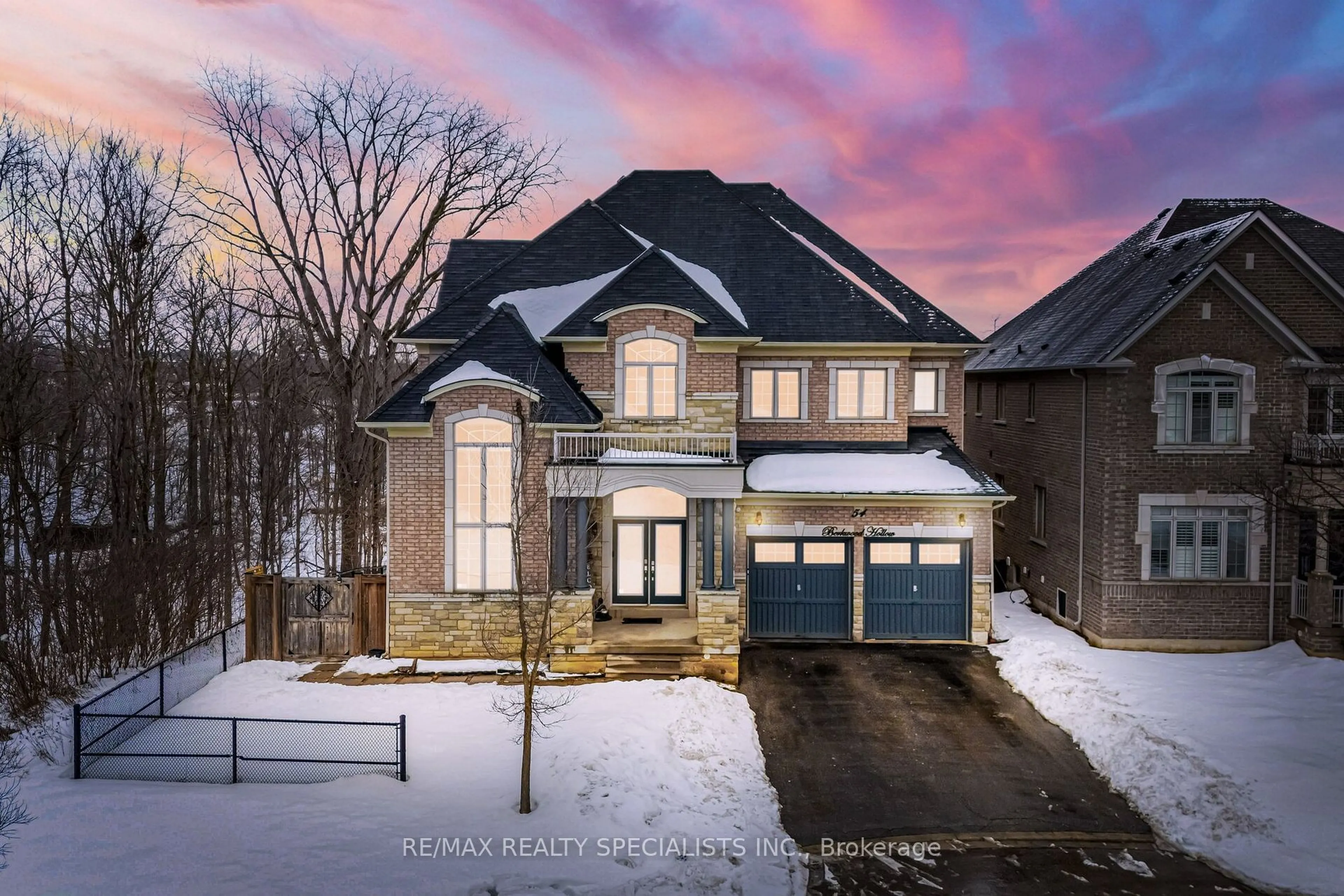 Home with brick exterior material, street for 54 Berkwood Hollow Crt, Brampton Ontario L6Y 2Y1