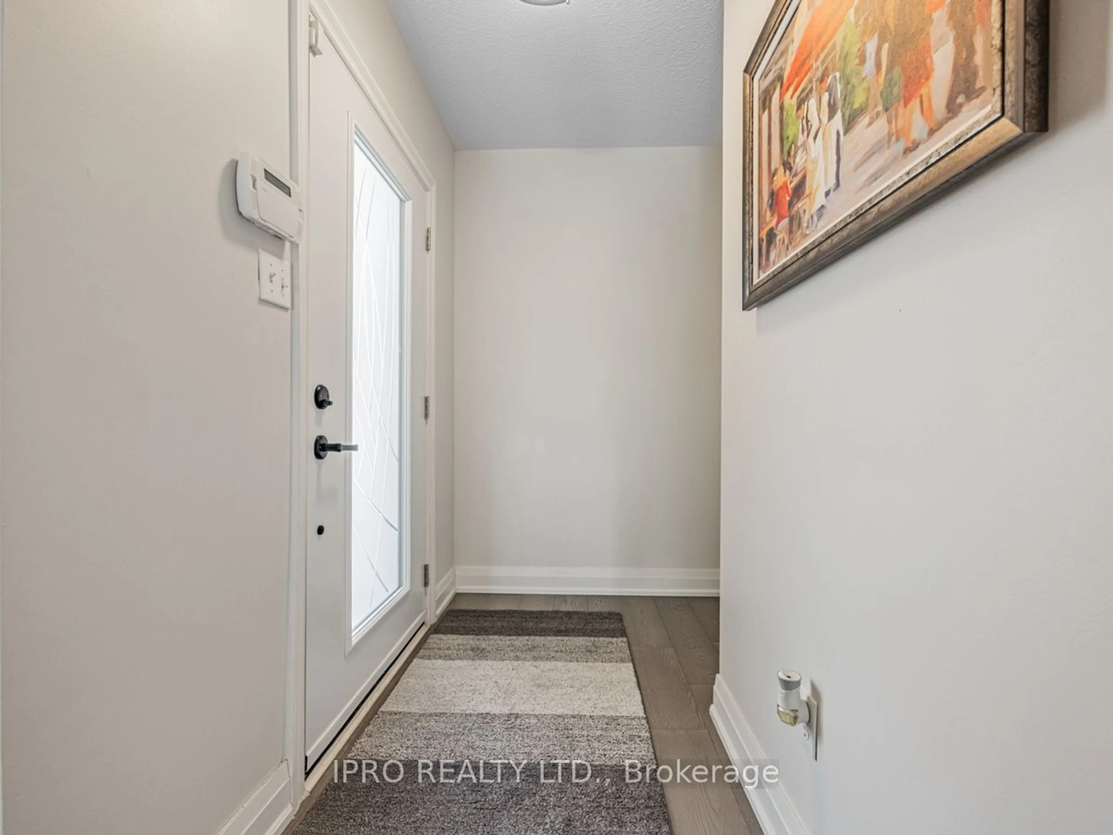 Indoor entryway for 11 Carriage House Rd, Caledon Ontario L7E 2H6