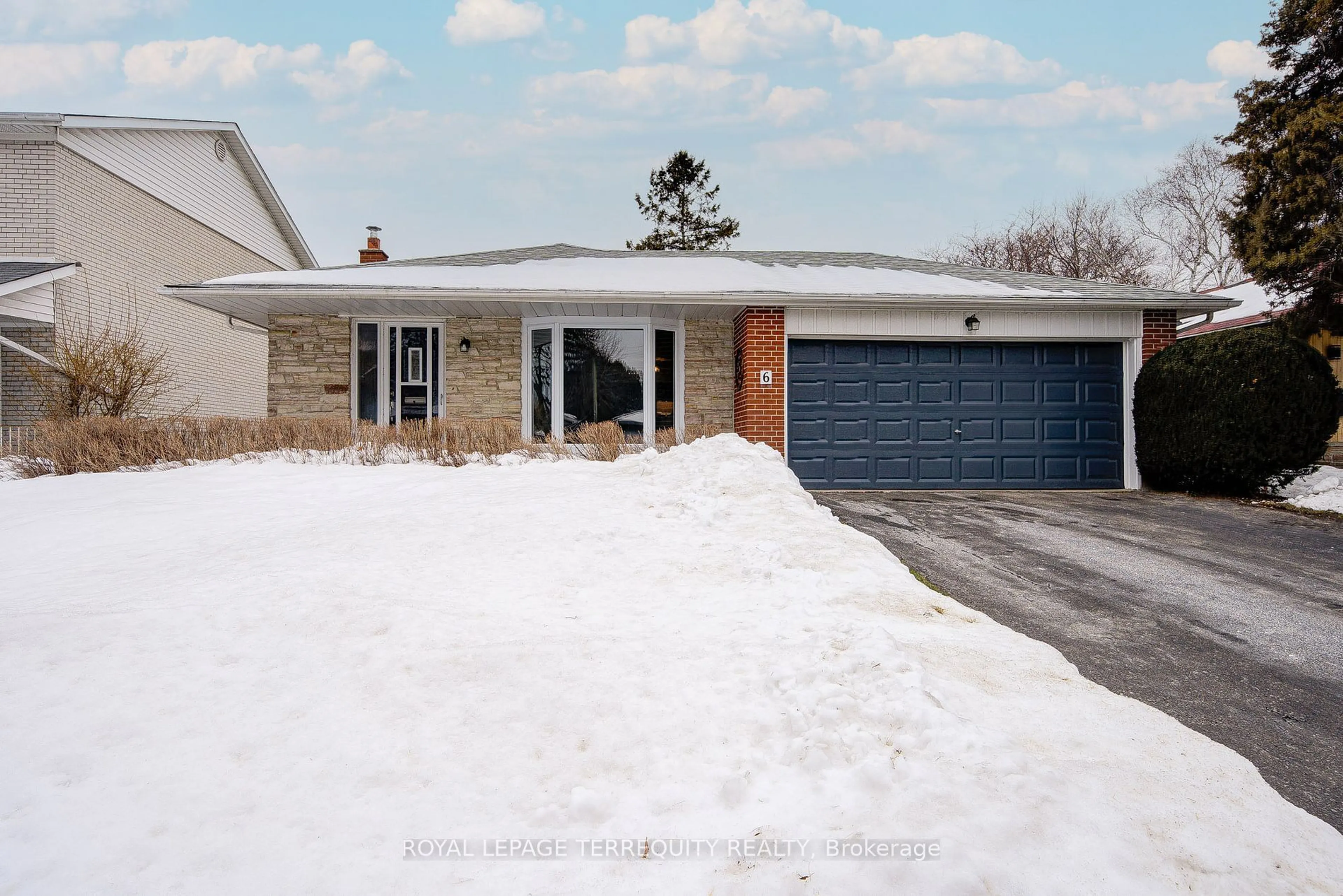 Home with brick exterior material, street for 6 Winterset Cres, Toronto Ontario M9R 4A2