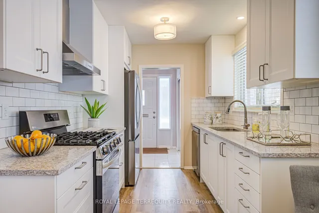 Additional property image - 6 Winterset Cres