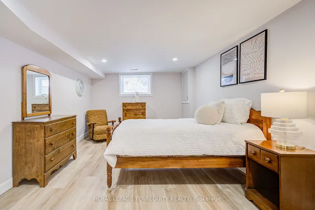 Additional property image - 6 Winterset Cres