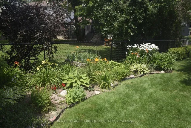 Additional property image - 6 Winterset Cres