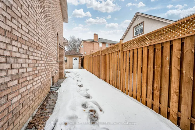 Primary image of 50 Quinan Dr