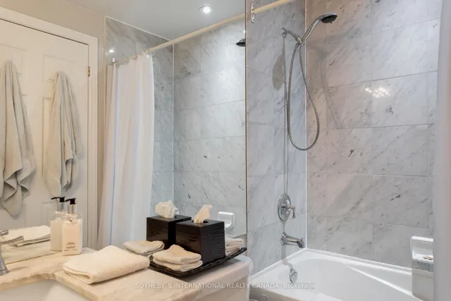 Additional property image - 3085 Bloor St Unit 207