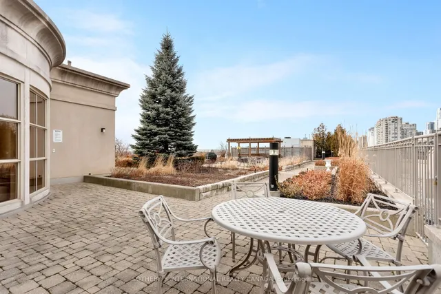 Additional property image - 3085 Bloor St Unit 207