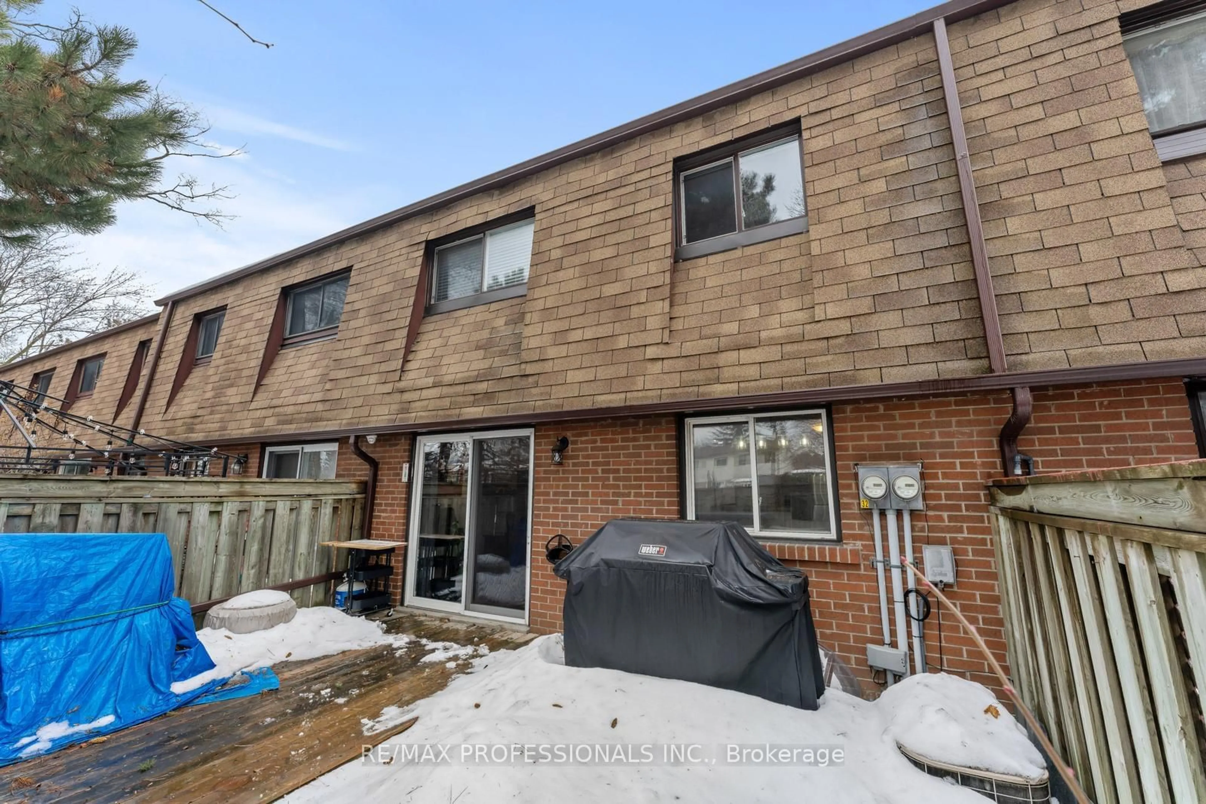 Unknown for 600 Silver Creek Blvd #32, Mississauga Ontario L5A 2B4