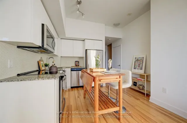Additional property image - 20 Shore Breeze Dr Unit 906