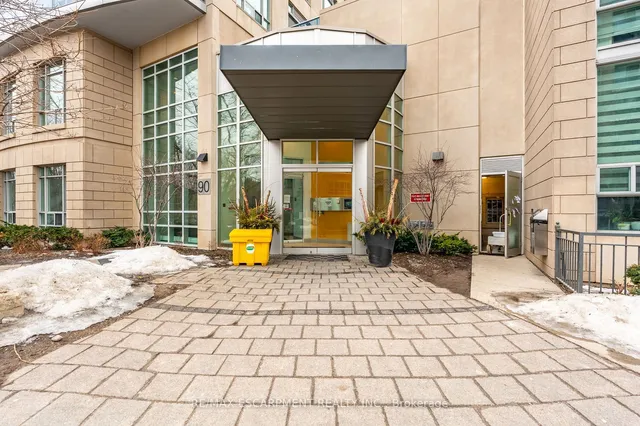 Additional property image - 90 Absolute Ave Unit 1611
