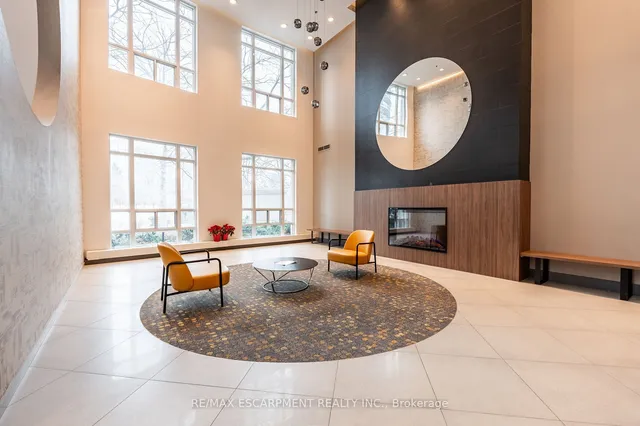 Additional property image - 90 Absolute Ave Unit 1611