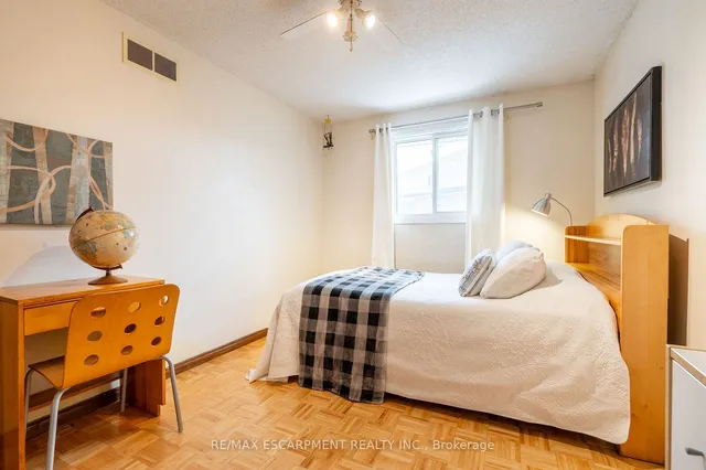 Additional property image - 687 Penny Lane