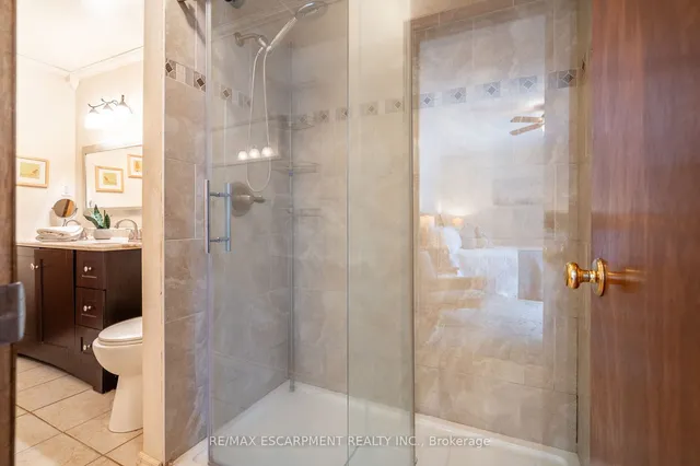 Additional property image - 687 Penny Lane