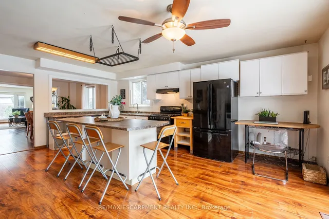 Additional property image - 687 Penny Lane