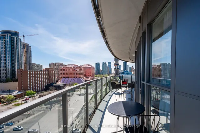 Additional property image - 60 Absolute Ave Unit 1002
