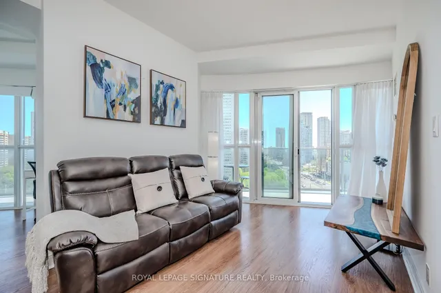 Additional property image - 60 Absolute Ave Unit 1002