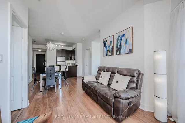 Additional property image - 60 Absolute Ave Unit 1002