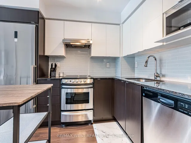 Additional property image - 160 Flemington Rd Unit 418