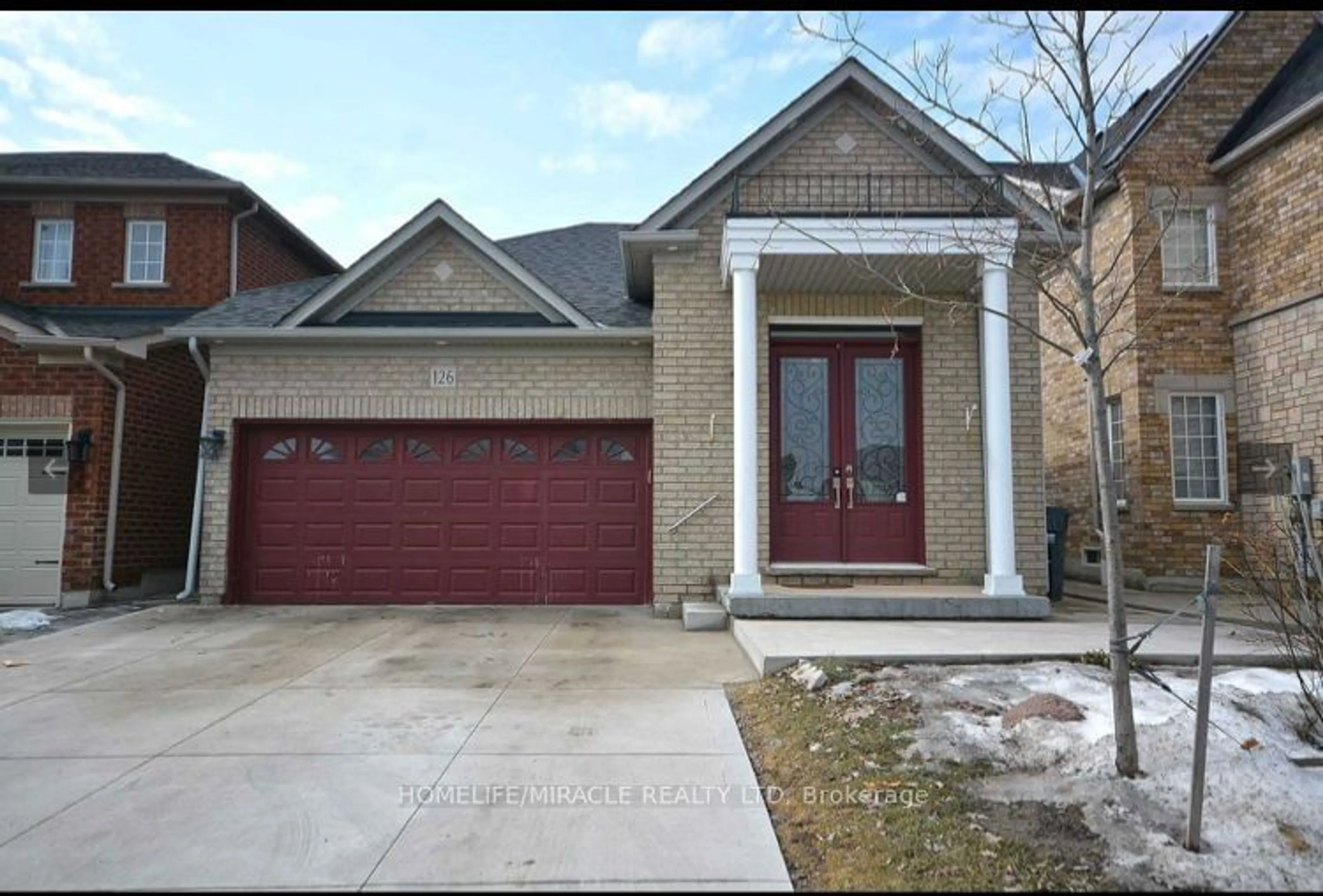 Home with brick exterior material, street for 126 Edenbrook Hill Dr, Brampton Ontario L7A 2R2