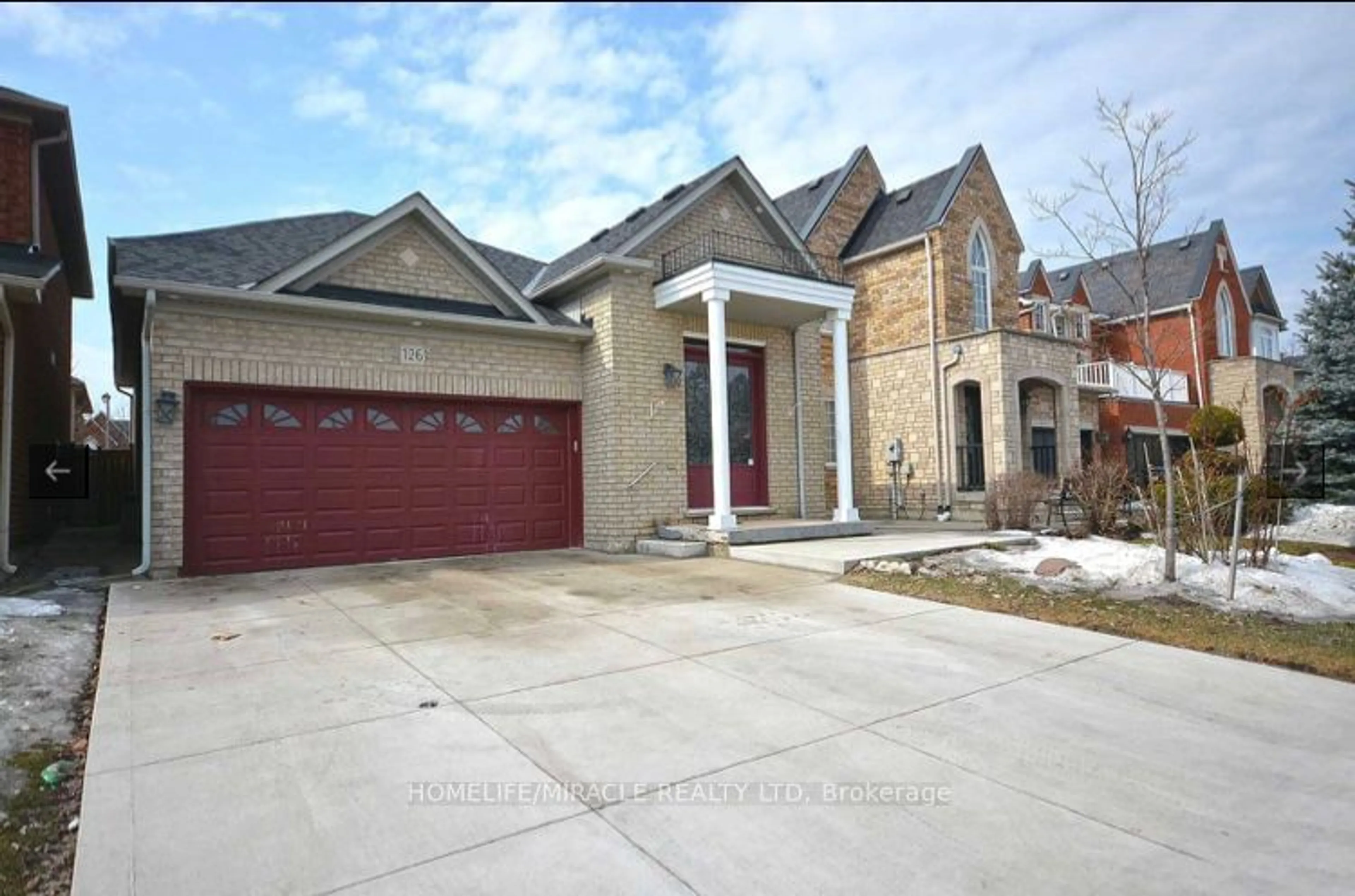 Home with brick exterior material, street for 126 Edenbrook Hill Dr, Brampton Ontario L7A 2R2