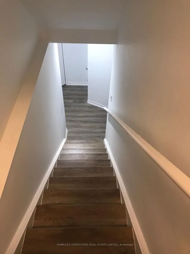 Additional property image - 1374 Rose Way