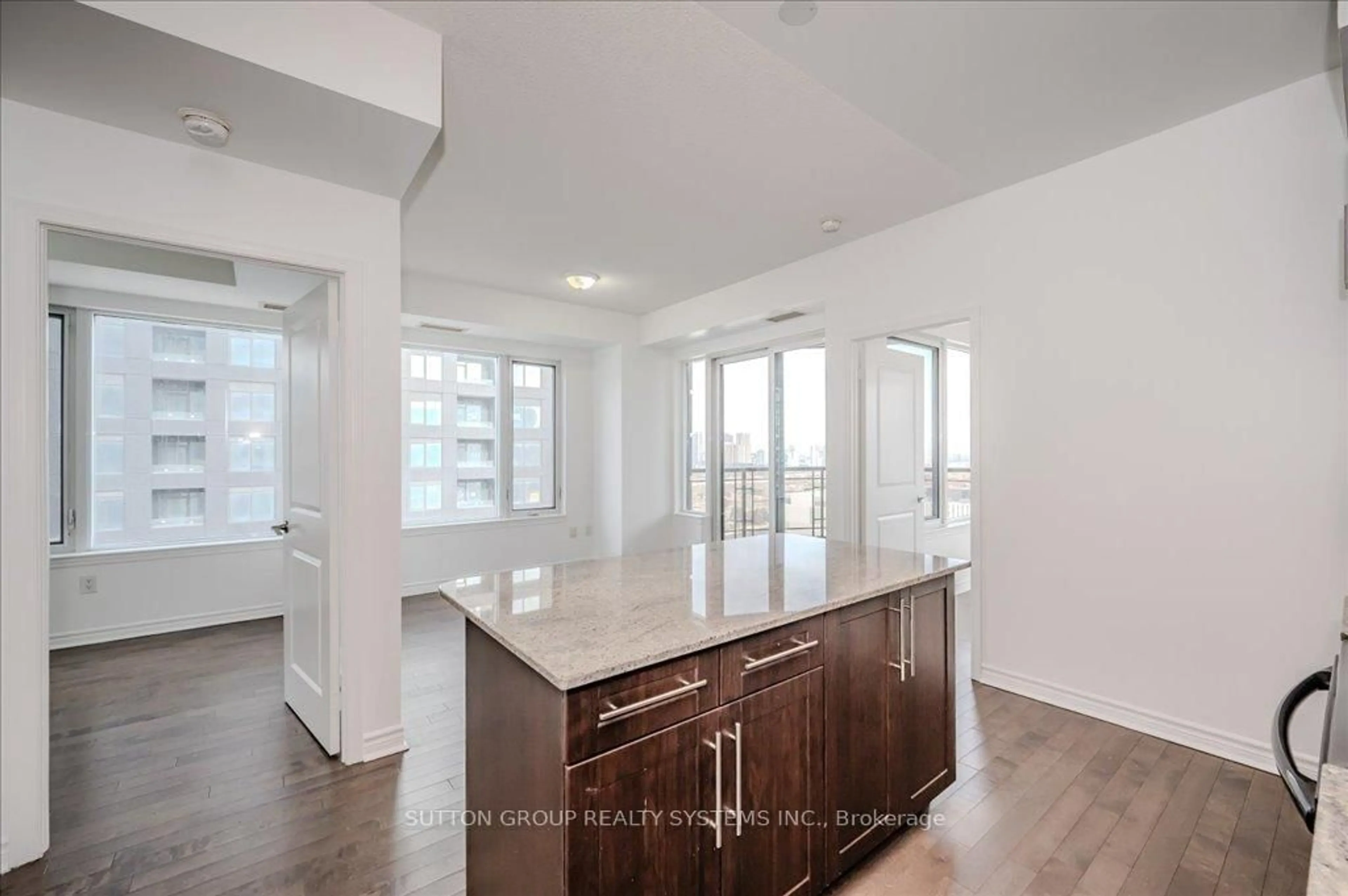 Open concept kitchen, unknown for 385 Prince Of Wales Dr #1602, Mississauga Ontario L5B 0C6