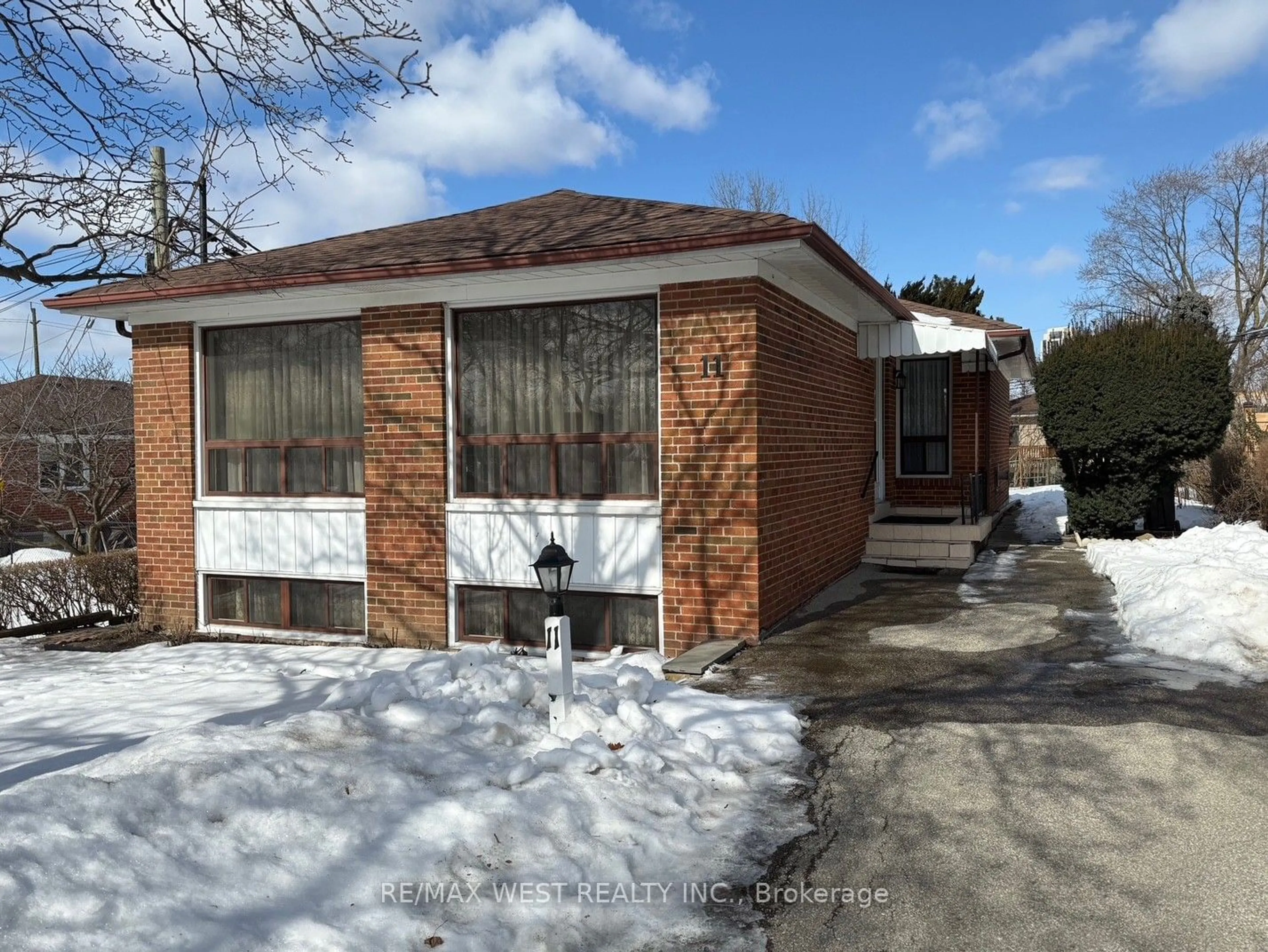 Home with brick exterior material, street for 11 Faludon Crt, Toronto Ontario M9B 1J4