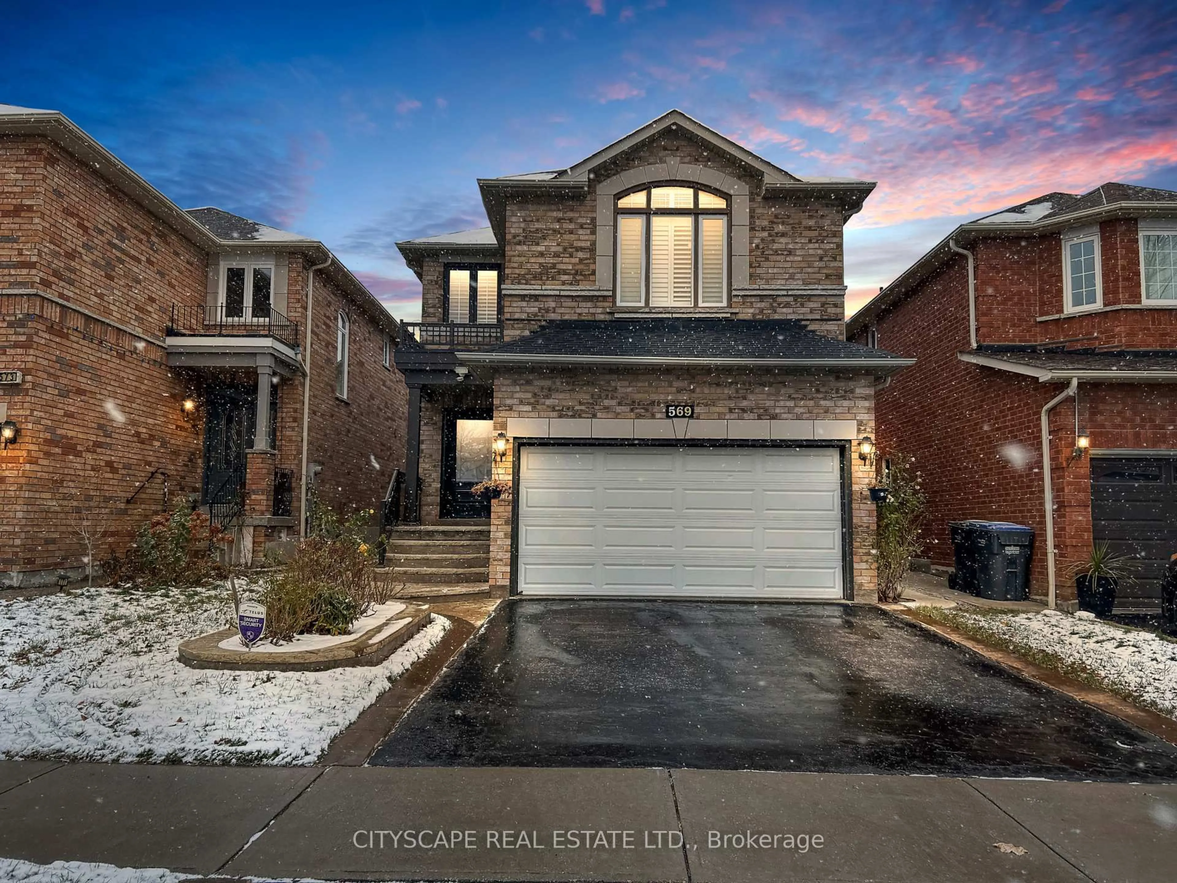 Home with brick exterior material, street for 569 Claymeadow Ave, Mississauga Ontario L5B 4H9