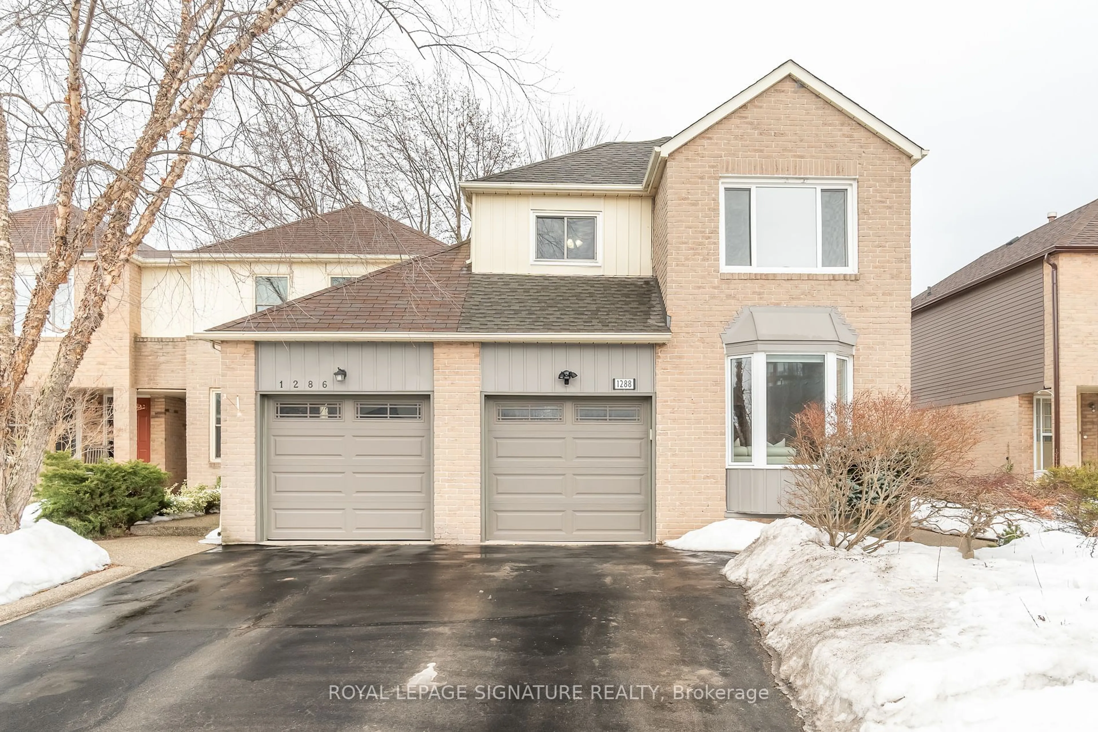 Home with brick exterior material, street for 1288 Barberry Green N/A, Oakville Ontario L6M 2A7