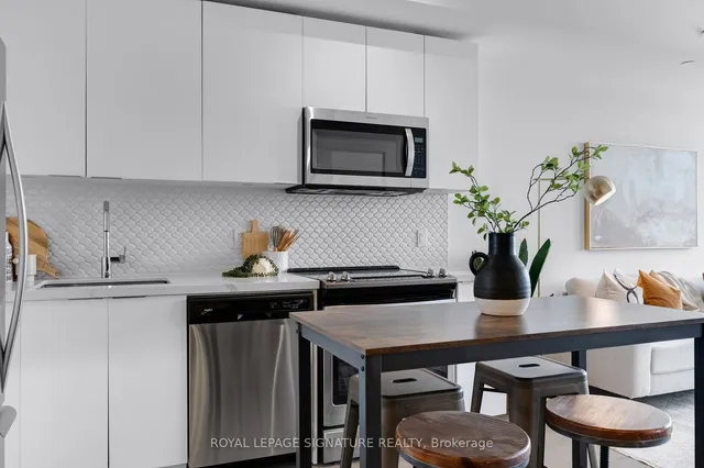 Additional property image - 30 Shore Breeze Dr Unit 3111