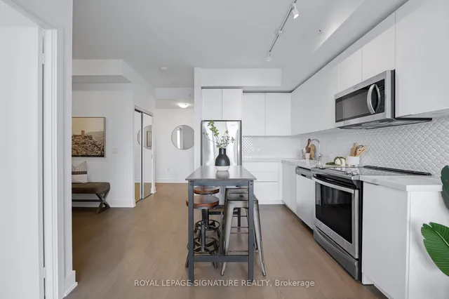 Additional property image - 30 Shore Breeze Dr Unit 3111