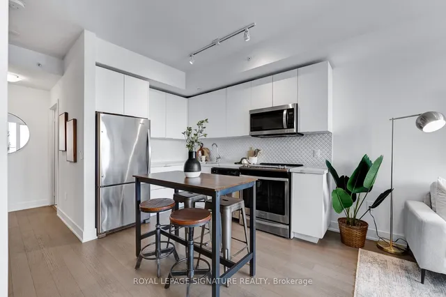 Additional property image - 30 Shore Breeze Dr Unit 3111