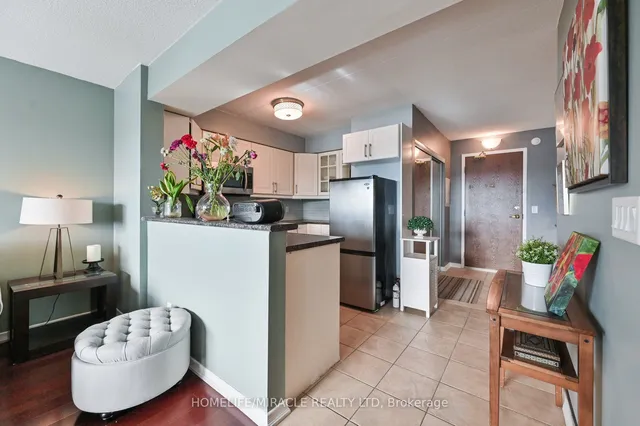 Additional image 18 of 35 Via Rosedale Way Unit 308