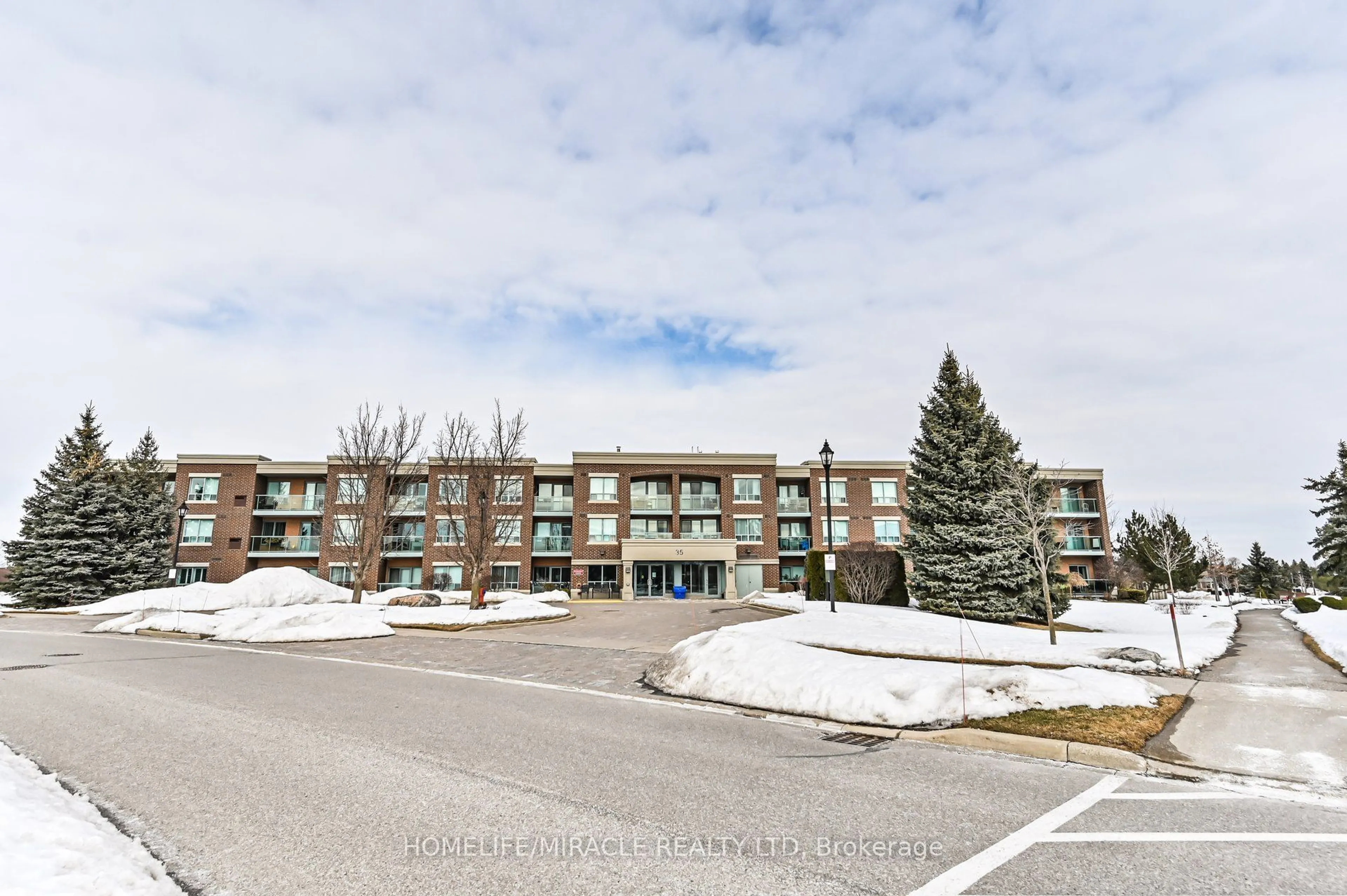 Unknown for 35 Via Rosedale Way #308, Brampton Ontario L6R 3S9