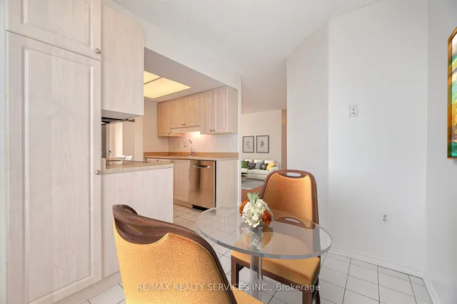 Additional property image - 20 Cherrytree Dr Unit 1210