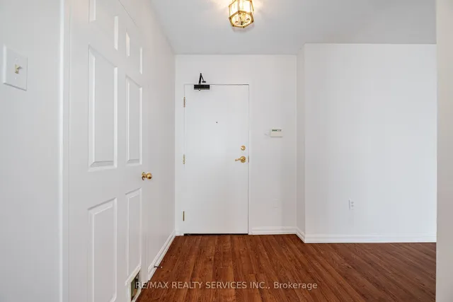 Additional property image - 20 Cherrytree Dr Unit 1210