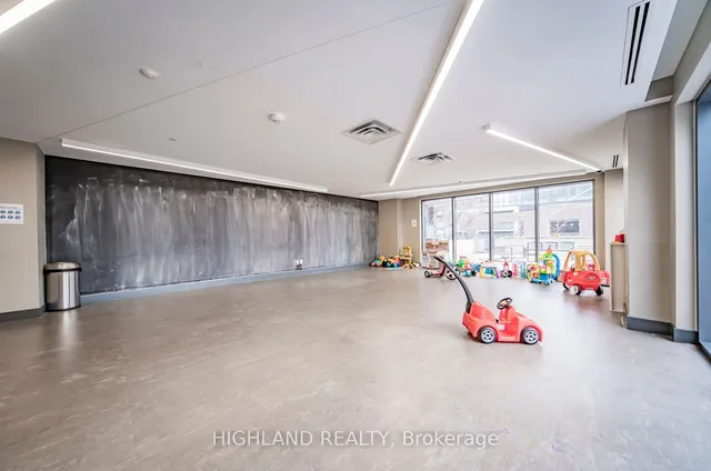 Additional property image - 5033 Four Springs Ave Unit 1319