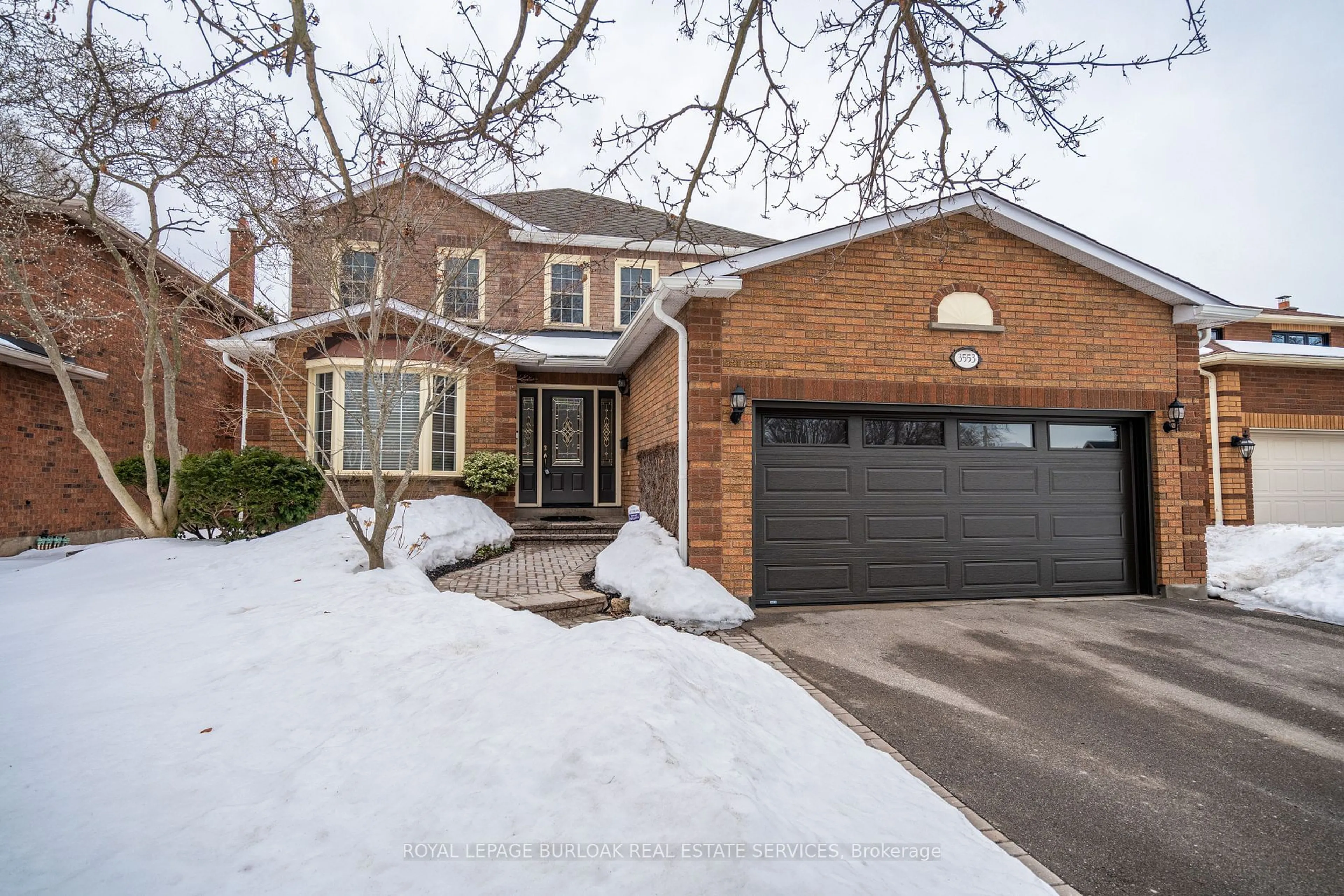 Home with brick exterior material, street for 3553 Wilmot Cres, Oakville Ontario L6L 6E5