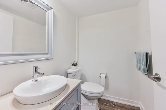 Additional property image - 1100 Lansdowne Ave Unit 336