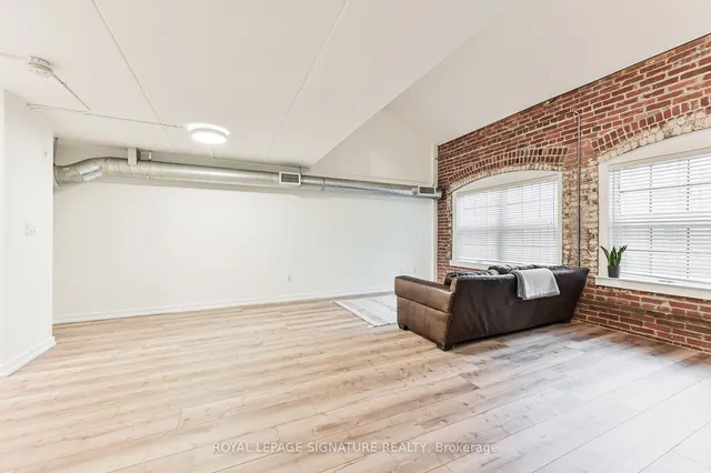 Additional property image - 1100 Lansdowne Ave Unit 336