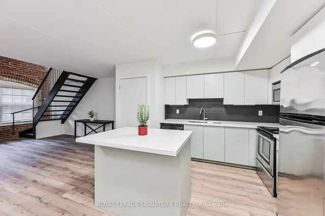 Additional property image - 1100 Lansdowne Ave Unit 336