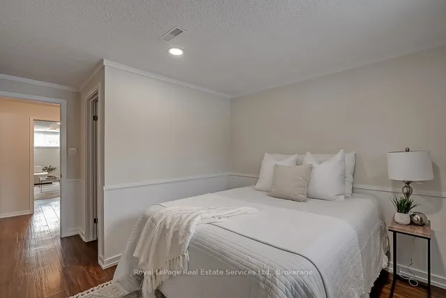 Additional property image - 630 Oxford Rd