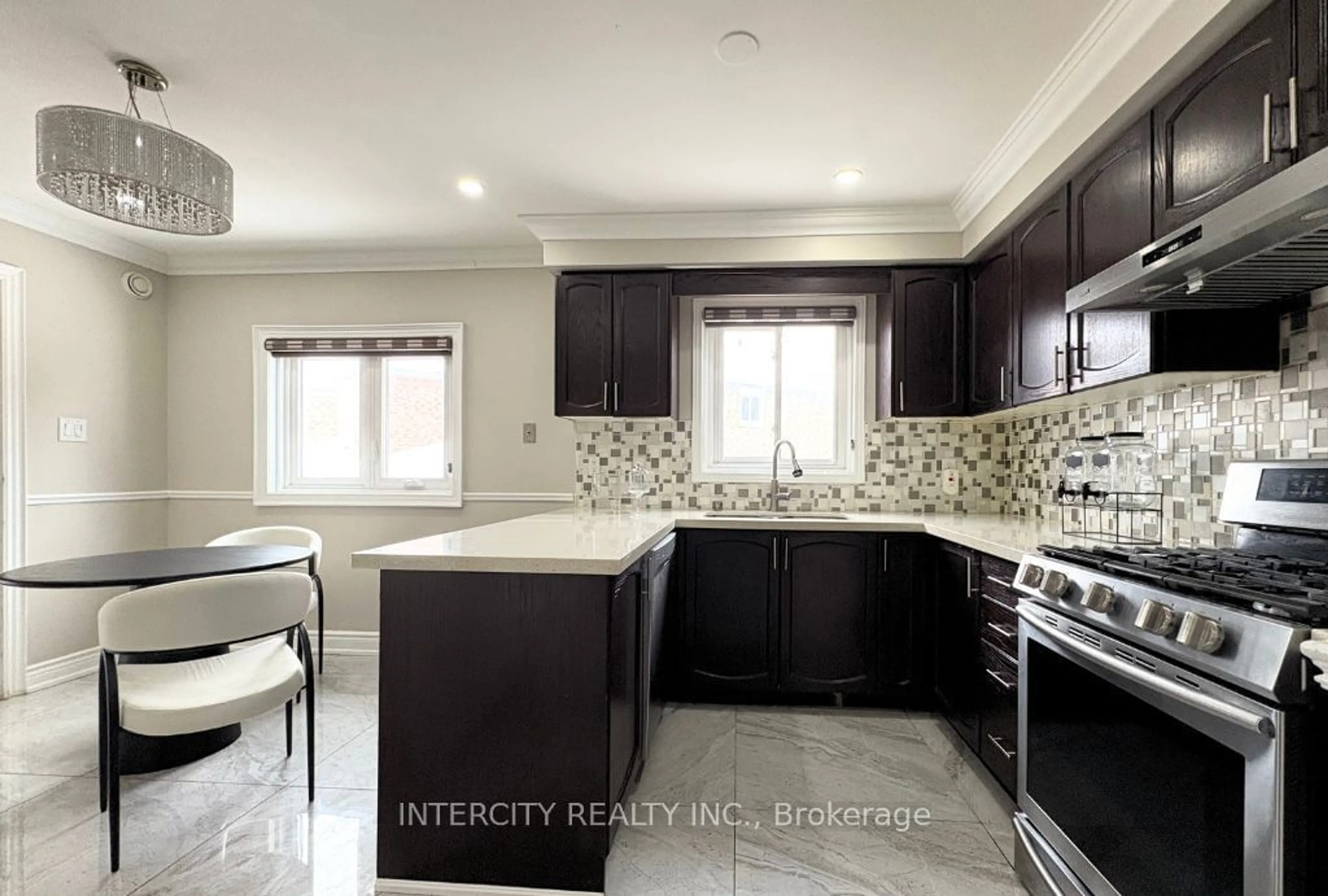 Contemporary kitchen, ceramic/tile floor for 34 Peace Valley Cres, Brampton Ontario L6R 1G3