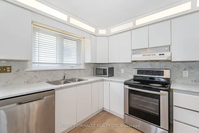Additional property image - 23 Strathavon Dr