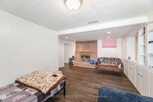 Additional property image - 23 Strathavon Dr
