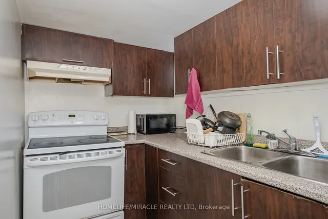 Additional property image - 23 Strathavon Dr