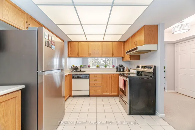 Additional property image - 330 Mill St Unit 402