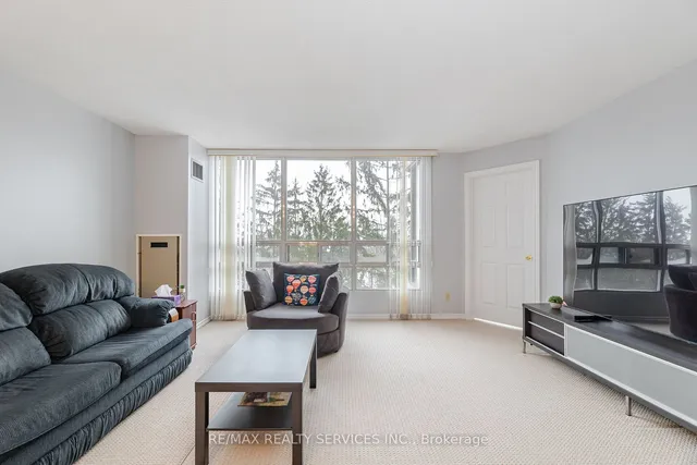 Additional property image - 330 Mill St Unit 402